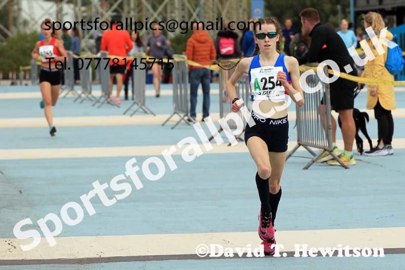 Senior womens 4 Stage Relay, 2022 Northern Road Relays, SportsCity, Manchester. Photo: David T. Hewitson/Sports for All Pics